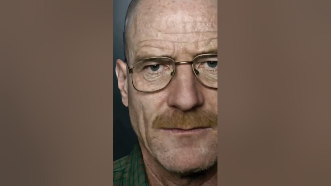 Buff Gustavo Fring vs Walter White - YouTube