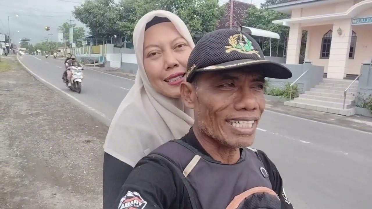 NGABUBURIT PUASA HARI KE 13 DI KOTA AMBULU JEMBER 020326