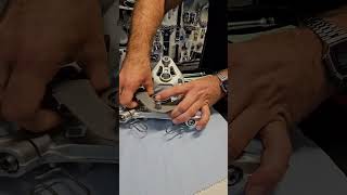 How the new Evo Telelever works! #R1300GS #BMWMotorrad