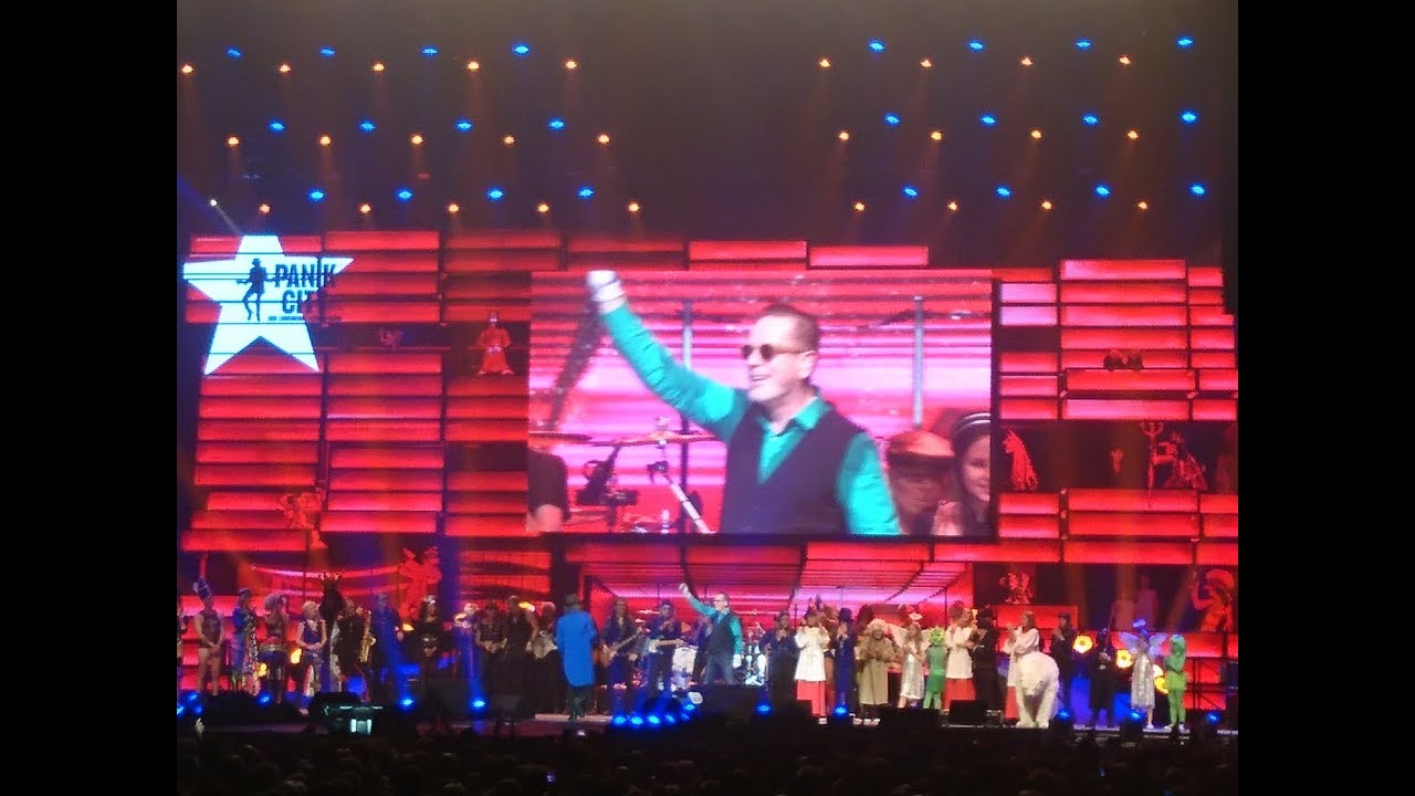 Udo Lindenberg Tour 2019 am 25.6.2019 TUI Arena Hannover - Drum Solo BERTRAM ENGEL