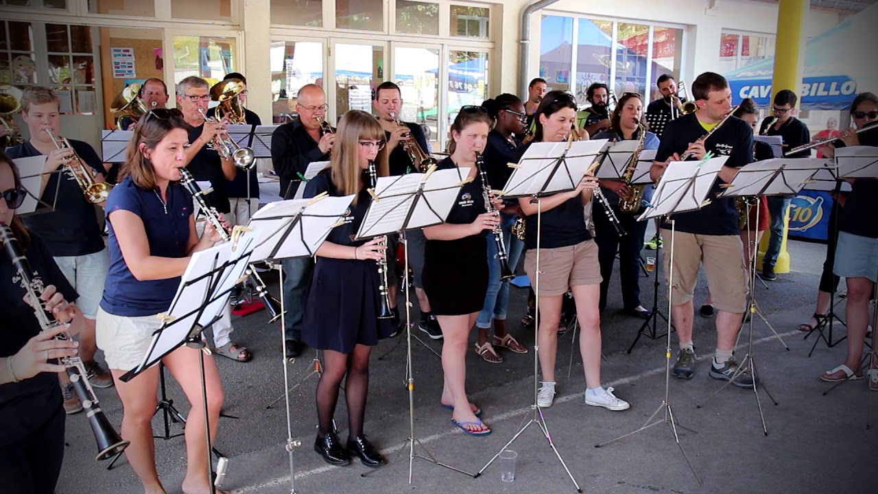 Le Lion est Mort ce Soir