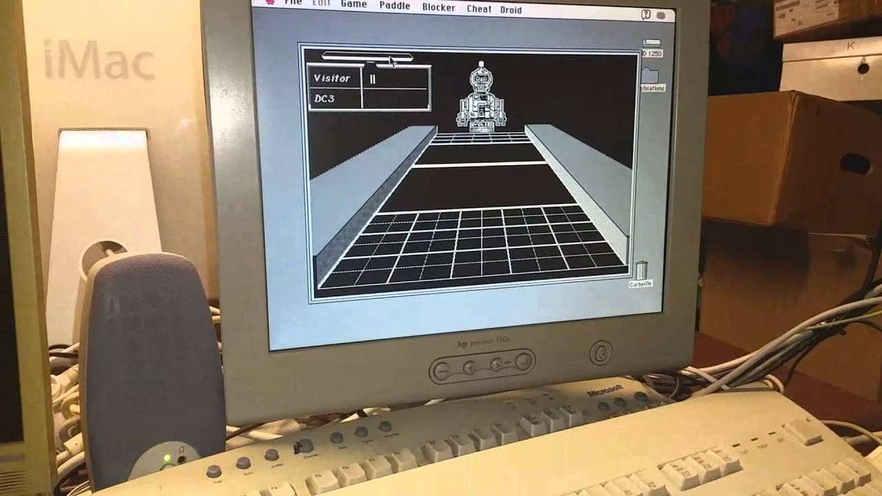 Macintosh Quadra 700 (60 FPS) YouTube