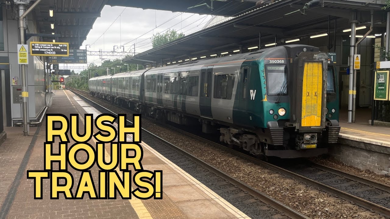Rush Hour Trains at Liverpool South Parkway Mainline