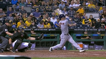 HOU@PIT: Bregman does it all against the Pirates