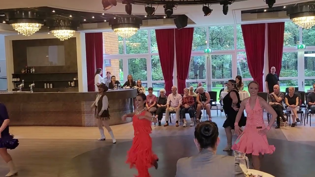 UCWDC BENELUX 2023 Crystal pulse choreographed by Clive Eaton-Stevens        베네룩스 대회 30대 펄스장르 폴카