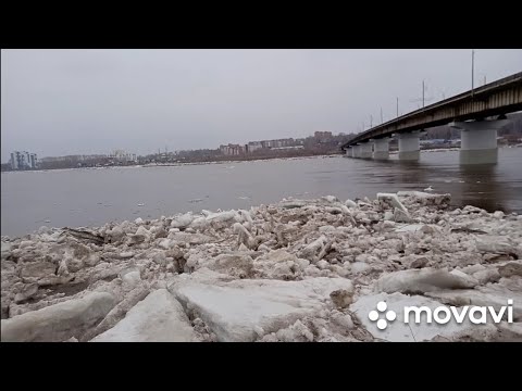 Ледоход на реке