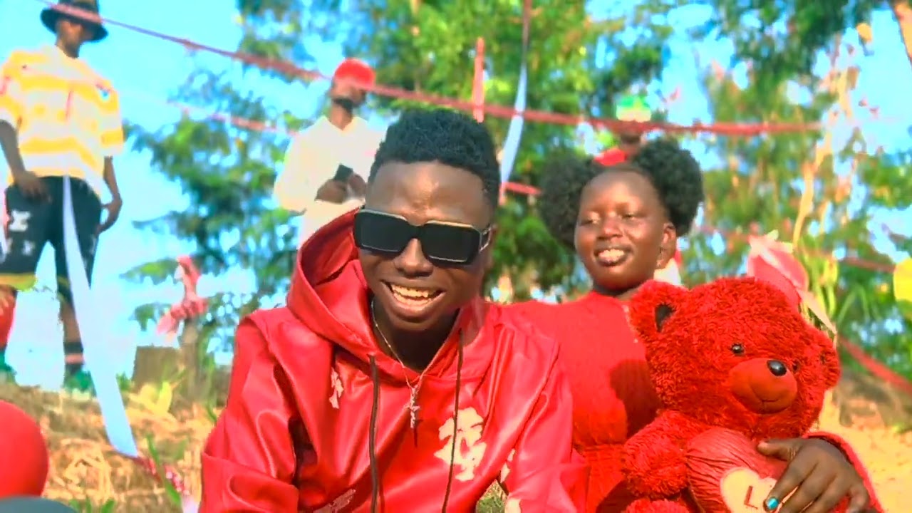 Astro Raplord - Konye Pe [Official Visualizer].