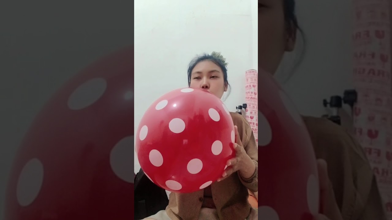 Tiup balon 4 dalam  waktu  3 menit