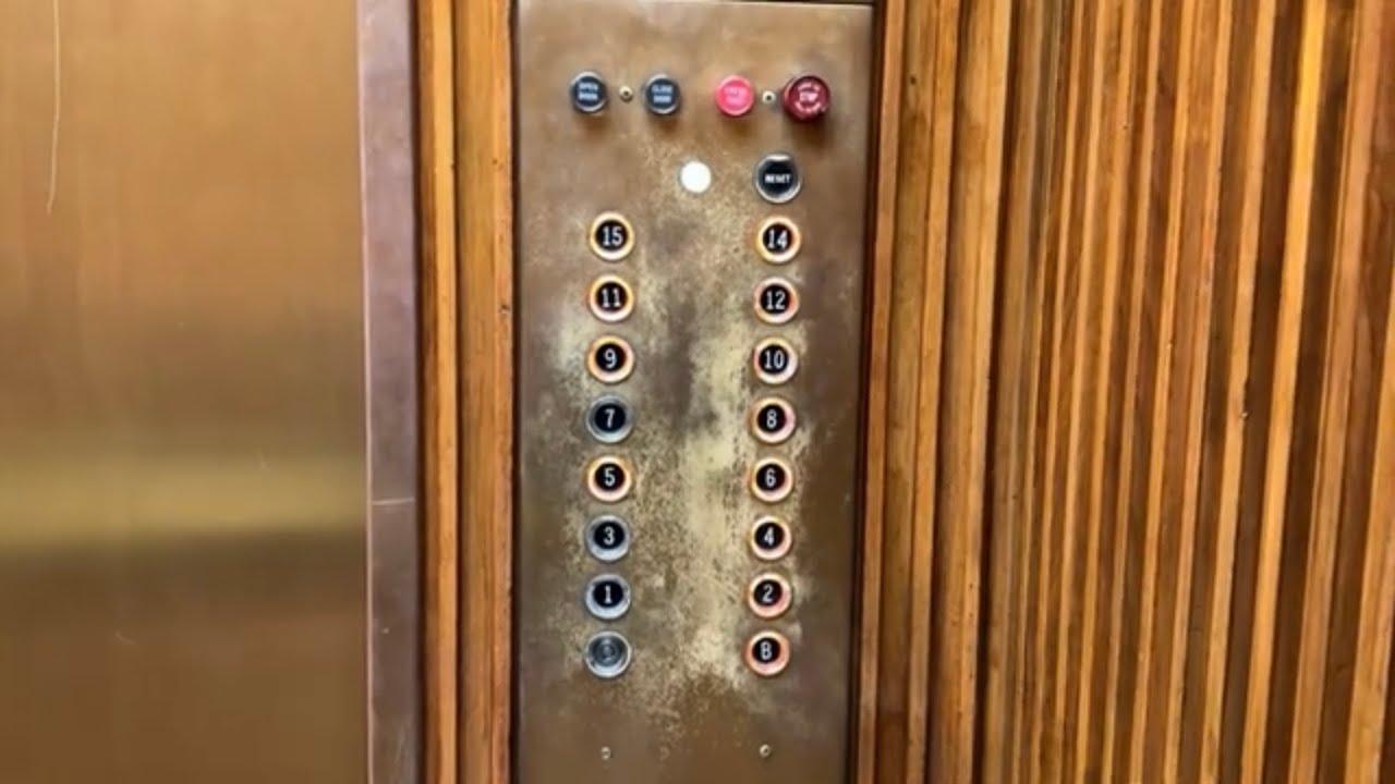 Lexan Touch!?? УДИВИТЕЛЬНЫЕ винтажные сенсорные лифты Otis в центре Монтгомери, Алабама.