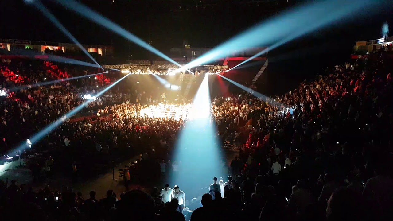 Joseph Parker hughie Fury ring walk - YouTube