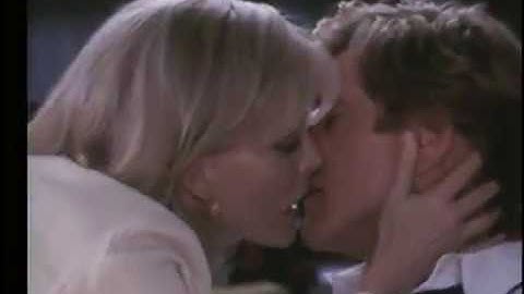 「アンカーウーマン」（1996年） 予告編