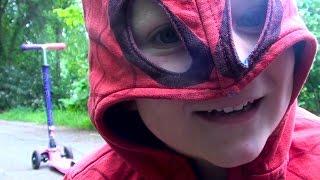 Hackney Drain Herping with Spiderman  - Frogs & Toads - London