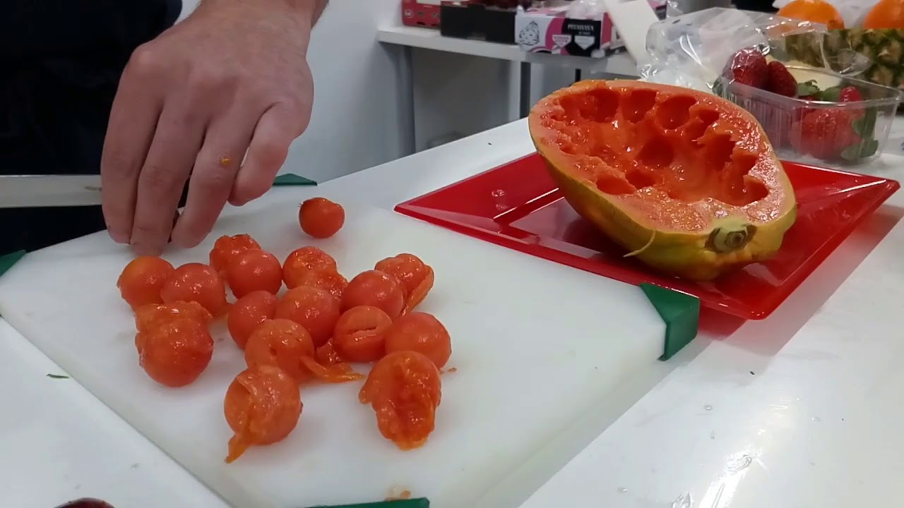 Corte de papaya | Mercado Central Zaragoza detallistas y mayoristas