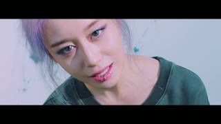 지연(JIYEON)- Take A Hike M/V