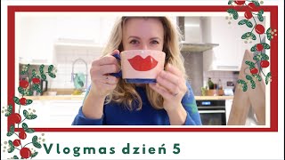 Vlogmas '20 Caught screenshot 2