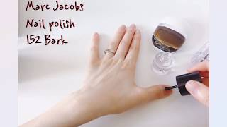 Elegant color ! Marc Jacobs Nail polish ( 152 Bark )