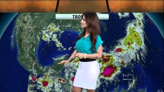Jackie Guerrido 2012/06/18 Primer Impacto HD; Blue top, white skirt