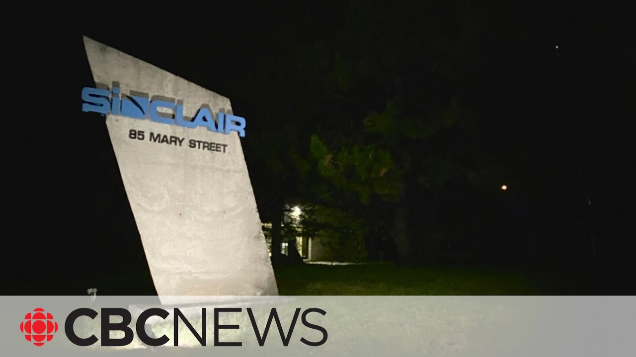 Ottawa's decision on RCMP contract 'ludicrous,' expert says