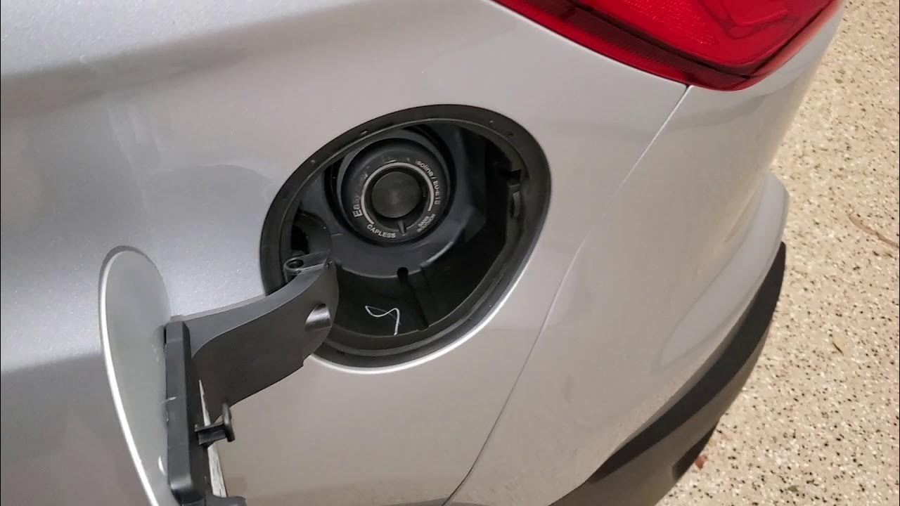 2013 To 2021 Ford EcoSport - How To Open & Close Fuel Filler Door (Fill