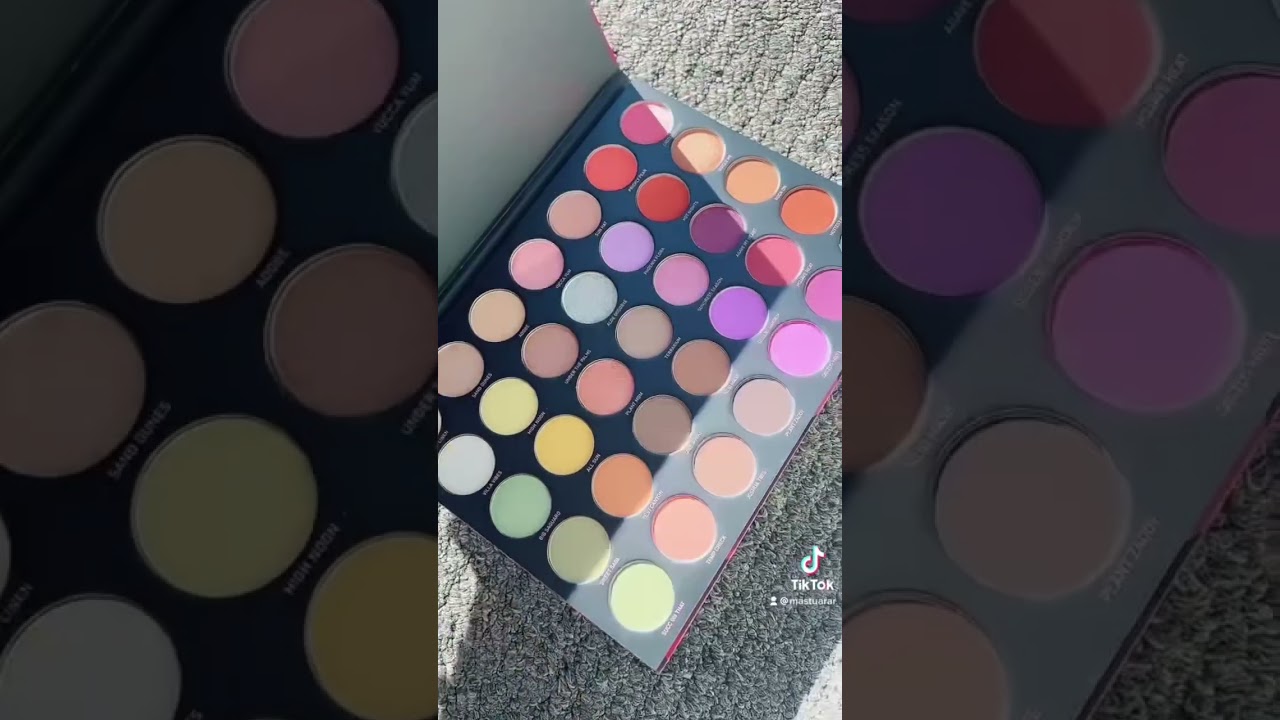 Morphe 35D Desert Bouquet Artistry Palette - a close look 