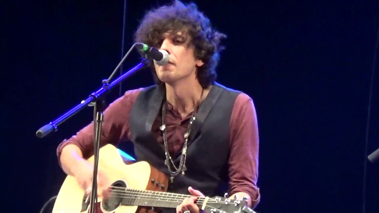 ragazza paradiso live Ermal Meta a Salerno