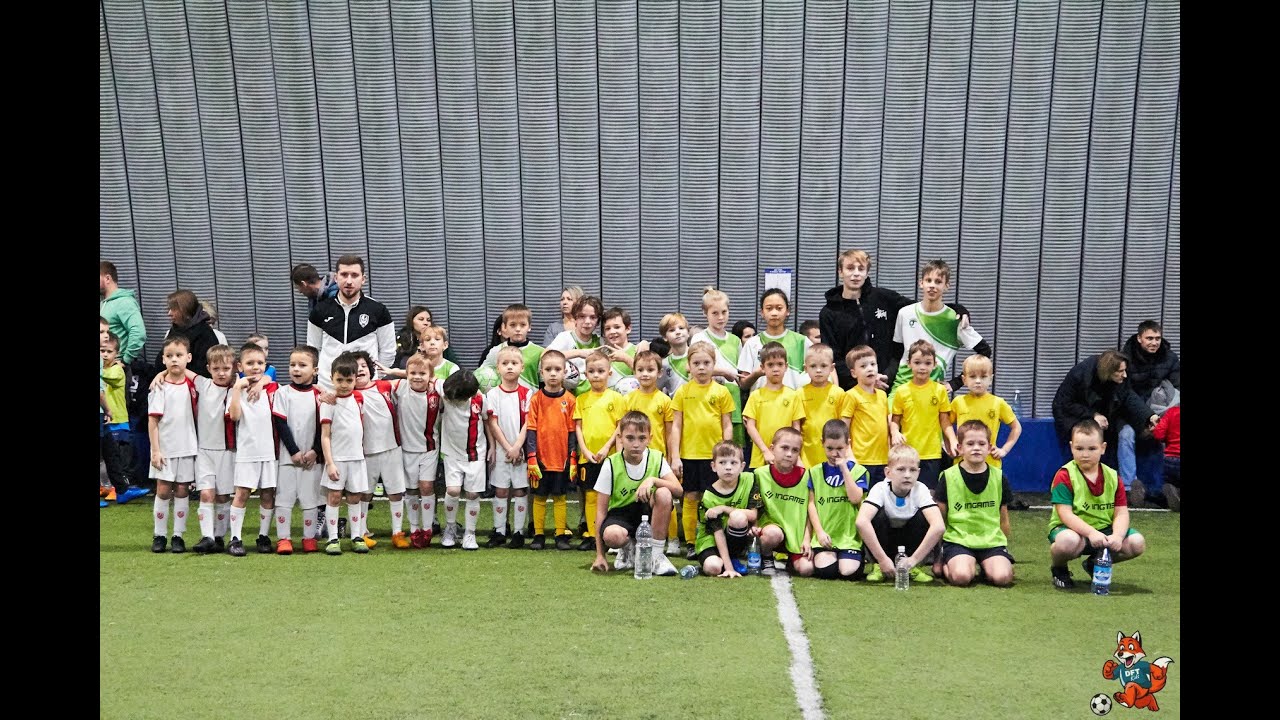 Мастер-класс по Футбольному Фристайлу в футбольном манеже Голливуд / 02 ...