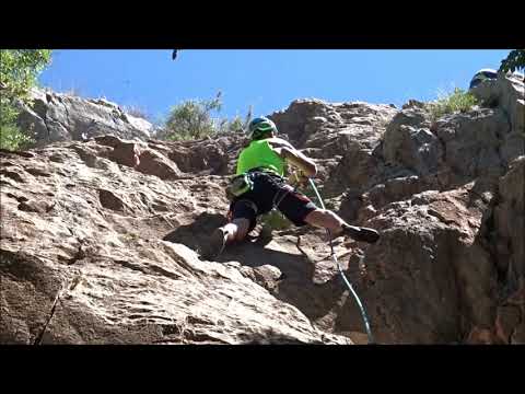 Video: La Migliore Arrampicata Su Roccia Al Di Fuori Di Taipei, Taiwan, Dragon Bay