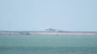 Landing 0234