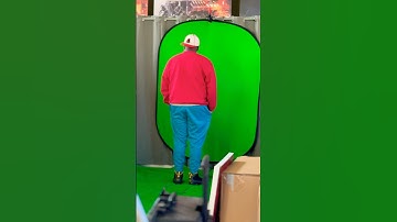 Creating VFX elements with Paul Stamper! 🎥💚 #vfx #filmmaking #shorts