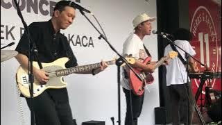 Download lagu Efek Rumah Kaca - Balerina (Live at Poins Mall, Jakarta 19/7/2023)