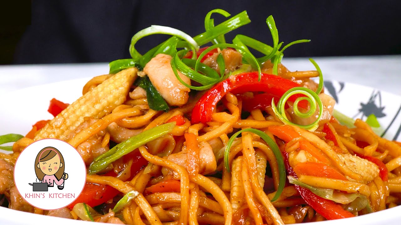 Easy Chicken Stir Fry Noodles (khout swel kyaw -  ခေါက်ဆွဲကြော်)