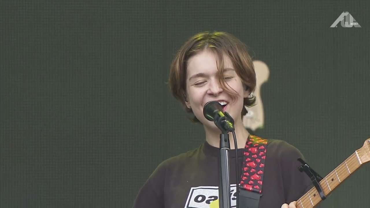 Snail Mail - Headlock (FUJI ROCK 22) - YouTube