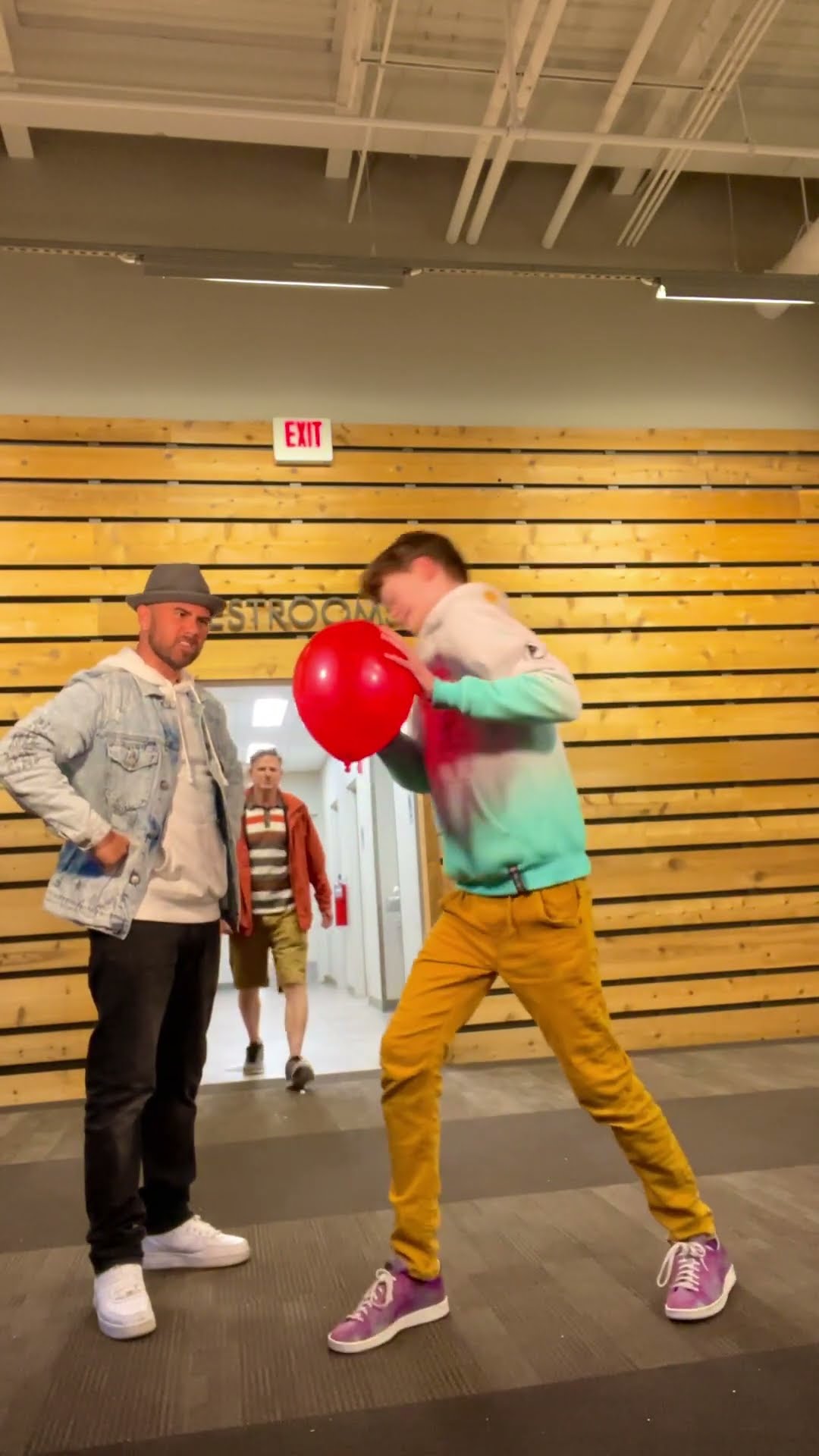 BALLOON FAIL!! Merrick \u0026 @poppinjohnsbk #funny #fail #skit throwback!