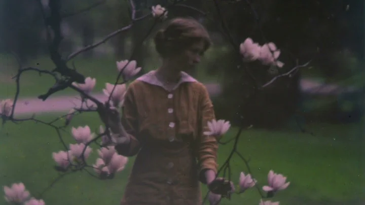 Poems by Edna St. Vincent Millay read by Gina DeMa...