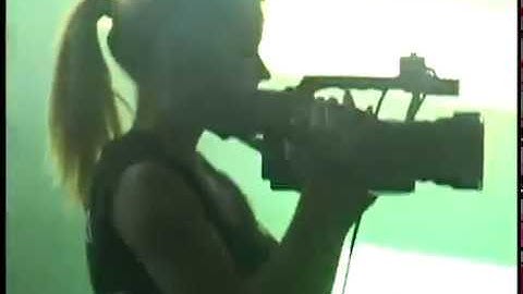 Faye Rowland shoots at Electro Stage at BluesFest