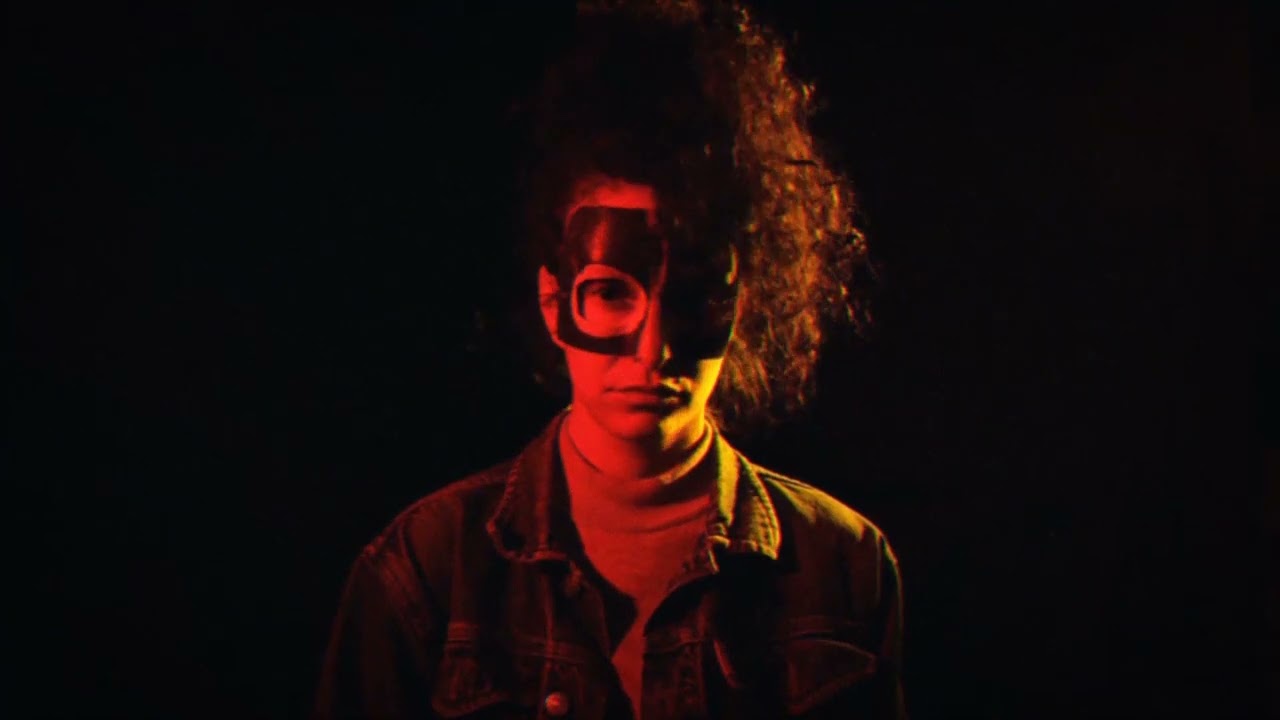 Sydji - Do Not Stay Alone (Official Video)