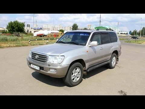 2003 Toyota Land Cruiser 100. Start Up, Engine, and In Depth Tour.