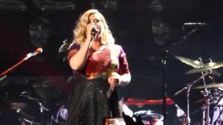 9/5/15 - Kelly Clarkson - Behind These Hazel Eyes