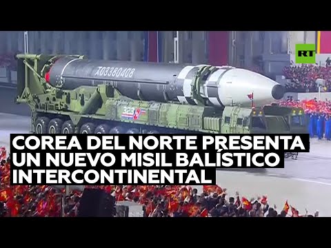 Corea del Norte presenta un nuevo misil balístico intercontinental durante su gran desfile militar