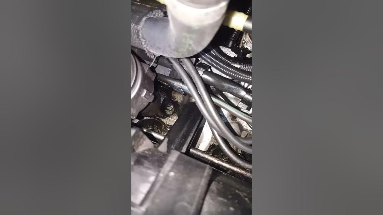 E90 330D - Swirl Flap Oil Leak Intake Manifold - YouTube