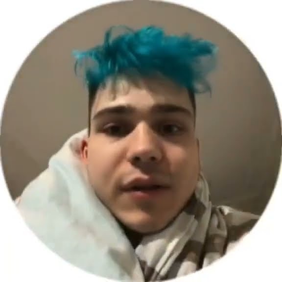 Биг Бойс Автору видео пришлось посмотреть старые кружки бб - YouTube