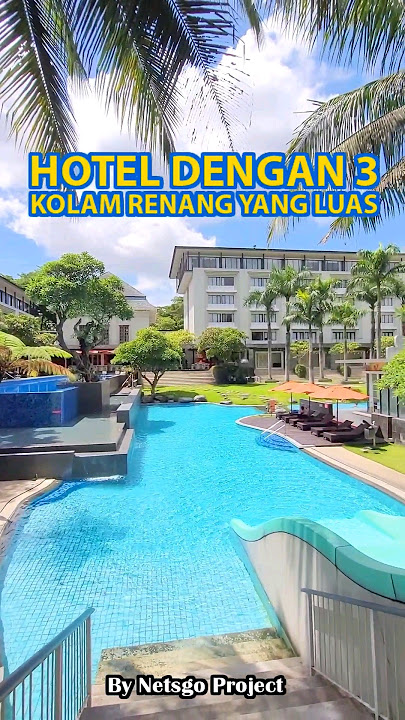 Ada 3 Kolam Renang Di Halaman Belakang Hotel Ini