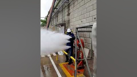 Prueba de rendimiento anual bomba contra incendios con equipo pitot en Barranquilla
