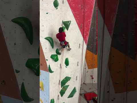 B Women Q1