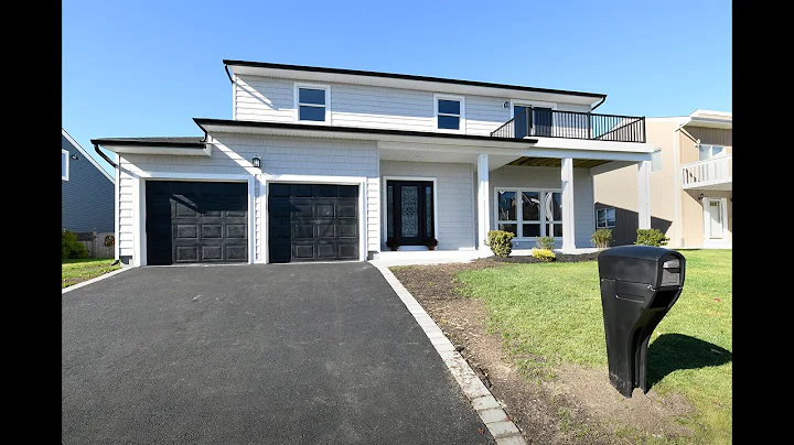 865 Anthony Drive, Lindenhurst, NY