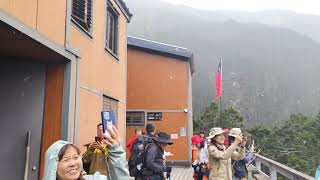 玉山迎初雪　持續30分鐘