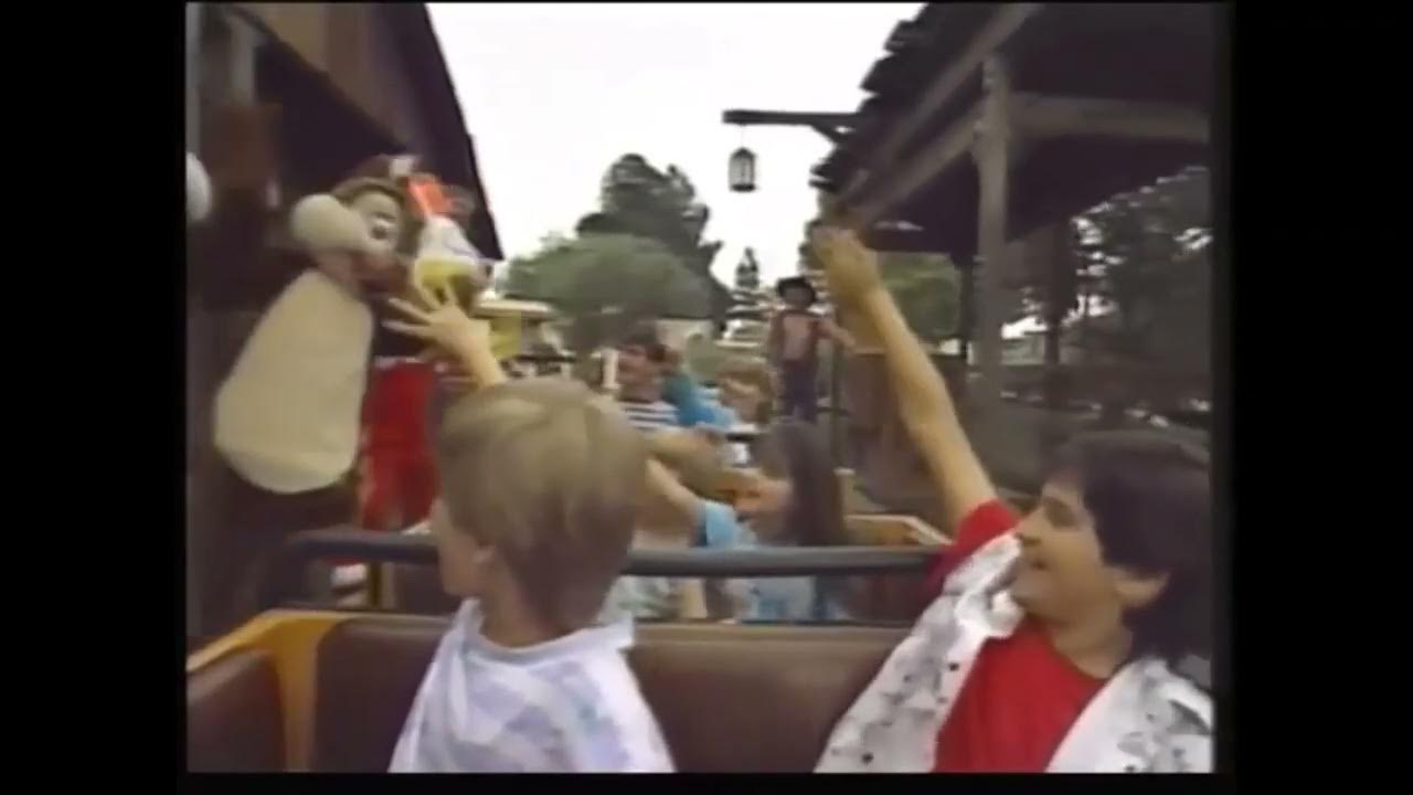 Disneyland Fun Zip A Dee Doo Dah Zip-A -Dee-Doo-Dah - Disney Sing-Along Songs: Disneyland Fun (1992