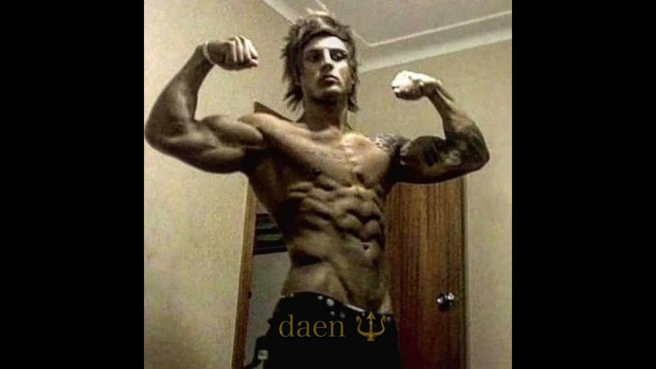 Paramilitary Zyzz