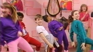 Video thumbnail of "Emu's Pink Windmill Kids: All You Need is the Music/Dance Yourself Dizzy"
