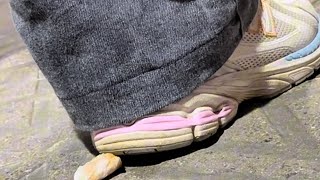 Download Lagu Sneakers Candid Crush Banana (totally smashed) MP3